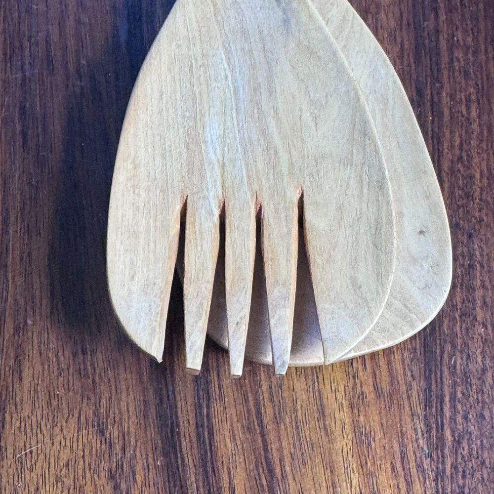 Vintage Hand Carved African Zebra Wooden Salad Spoon & Fork Serving Set NOS - Picture 6 of 6